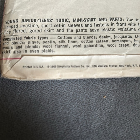 Vintage 1969 Sewing Pattern - Picture 5 of 7